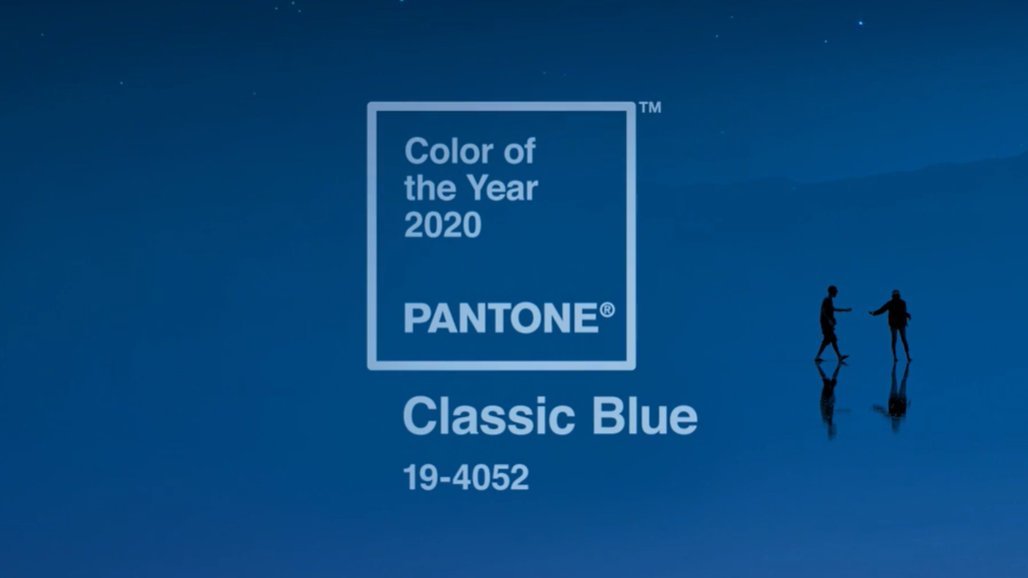 クラシックブルー（パントーン2020年の今年の色）